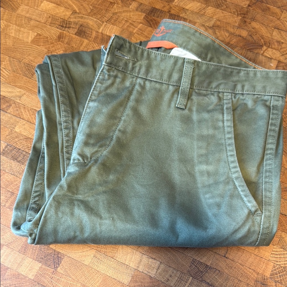 Dockers Green Chinos Versatile Cotton Twill